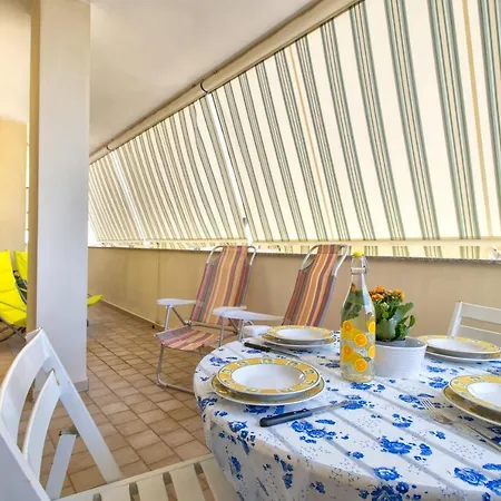 A Due Passi Dal Mare Διαμέρισμα